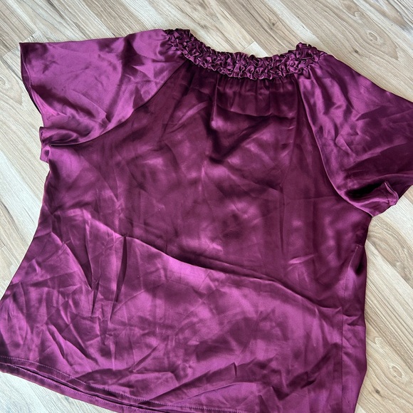 100% Silk Women’s Plus 14W Purple Plum Short Sleeve Top Blouse - Picture 6 of 6